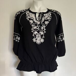 Cyrus Black white floral embroidered boho top